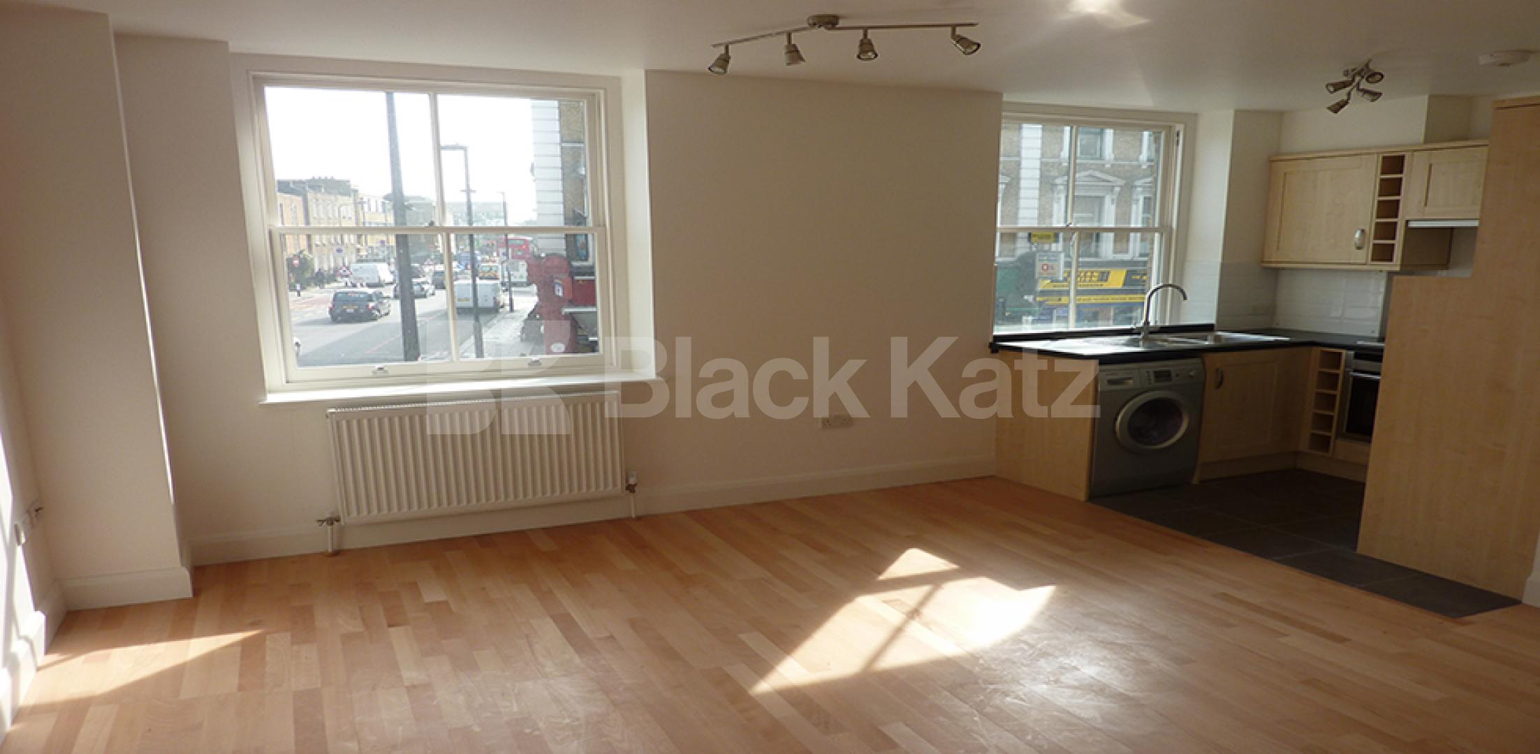 			1 Bedroom, 1 bath, 1 reception Flat			 Camden Road, Camden